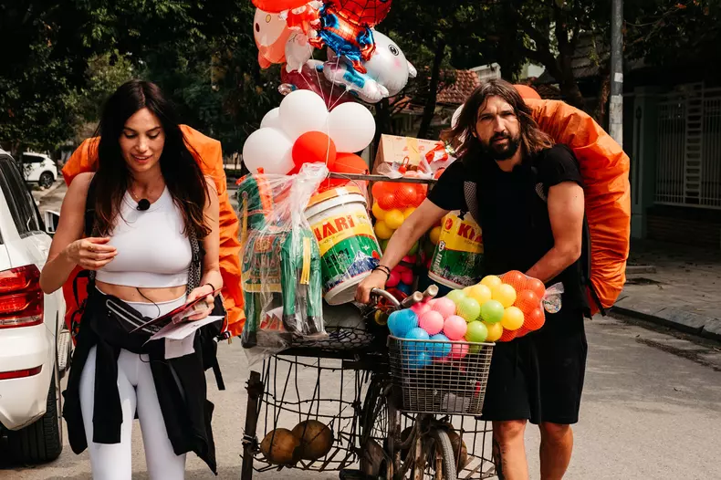 Asia Express difuzare 6 octombrie_3