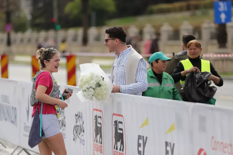 Cerere în căsătorie. Foto Dumitru Angelescu