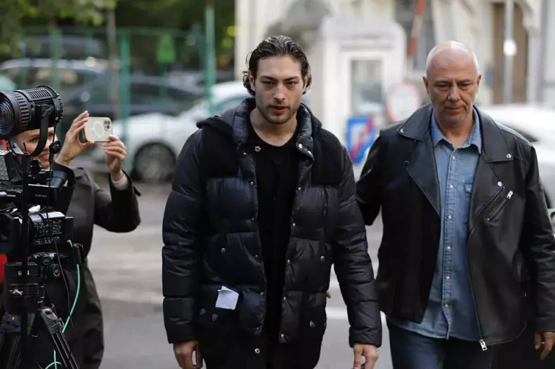 Toto Dumitrescu la Judecătoria Sector 1 (4)