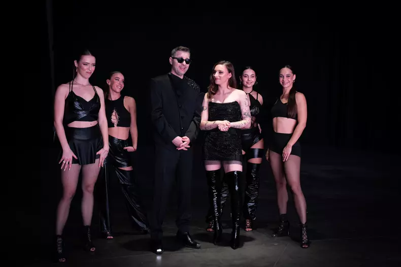 akcent adi sina adrian Toth Abigel (3)