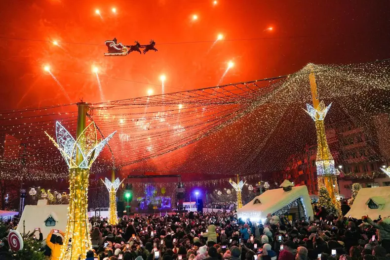 targul de craciun craiova 2025 2