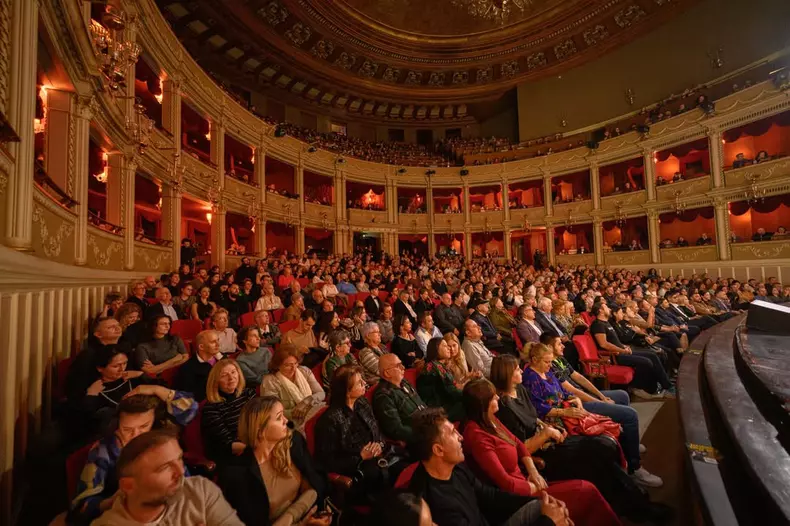 damian draghici meditatii lautaresti 2 opera nationala bucuresti (11)
