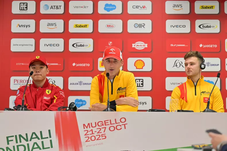 Mugello, Italy, 26th October 2025,  Philip Hanson, Robert Kubica and Ye Yifei during the Finali Mondiali Ferrari 2025, Copyright: Francesca Anna Tantone/Alamy Live News