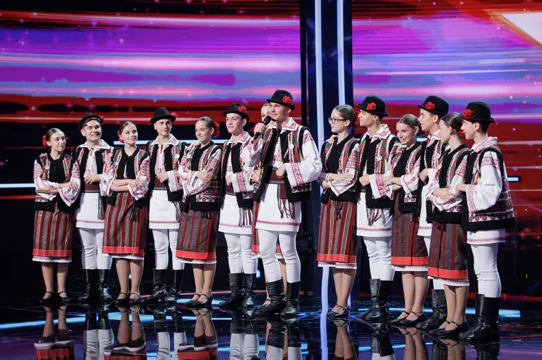 Romanii au talent - 16 #devis (3)