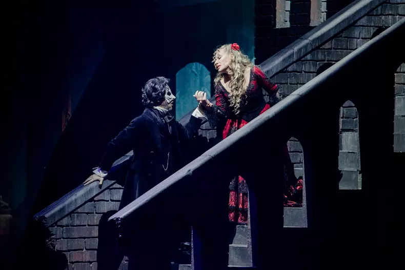 irina baiant in fantoma de la opera (3)