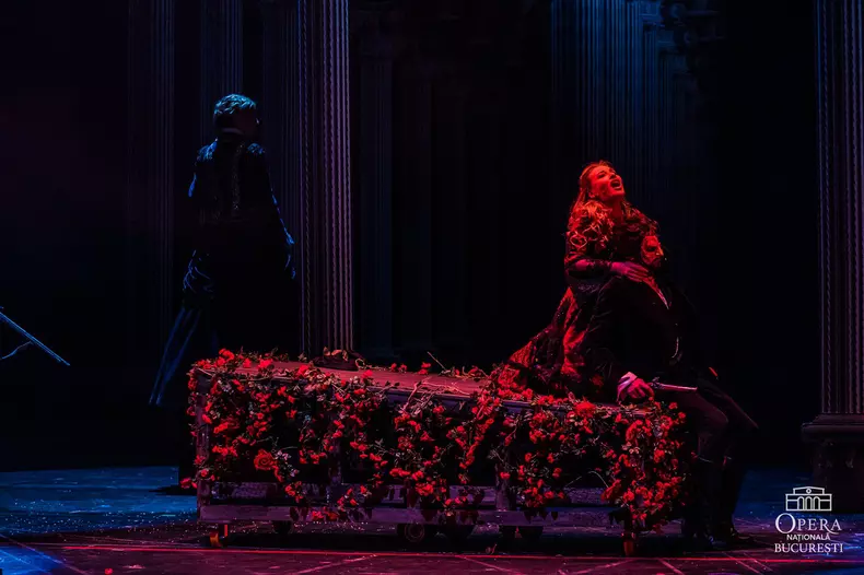 Soprana Irina Baiant - scena din Don Juan 4 - Fantoma de la Opera