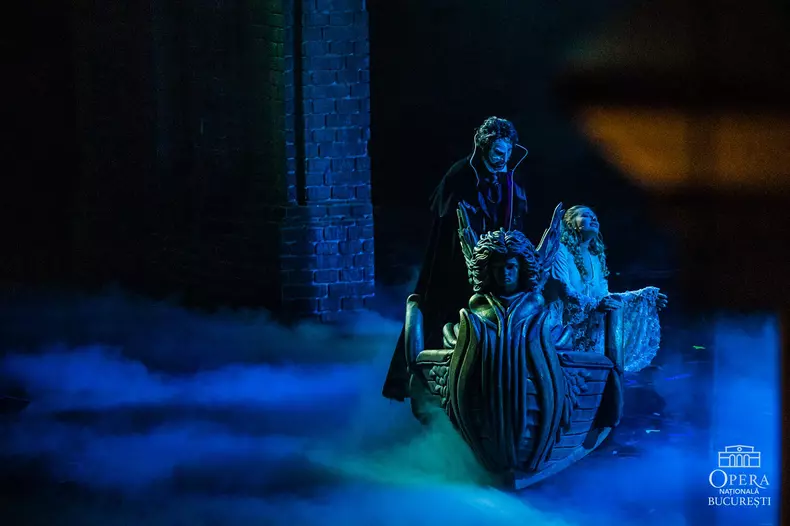 Soprana Irina Baiant - scena din Liar 5 - Fantoma de la Opera