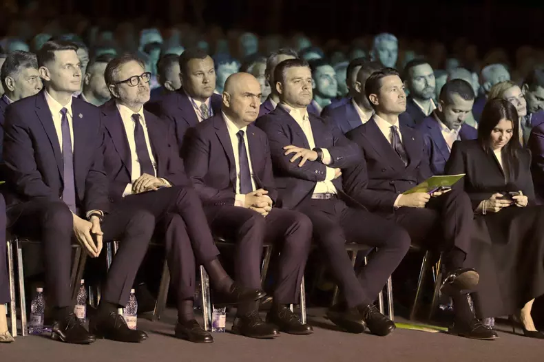 Congres PNL 2026 - Ciprian Ciucu lângă Ilie Boloja FOTO Dumitru Angelescu