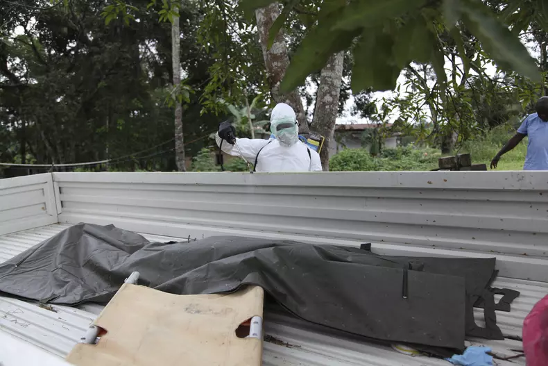 mort_ebola_liberia_epa_03.jpg