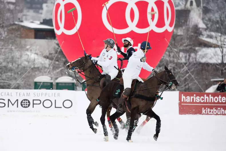 10-2016-Kitzbuehel-Snow-Polo-Jan-15-Engel-Voelkers-vs-B-Gruber-6.jpg