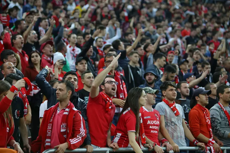 20160410190359_IMG_0006-01