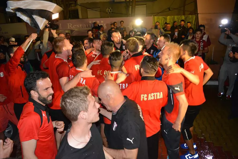 13094145_1332944820054765_1995855299625379394_n