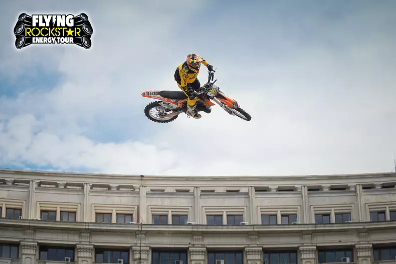 Flying Rockstar Energy Tour_3