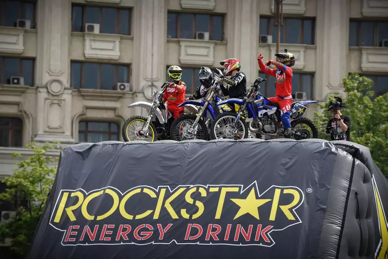 Flying Rockstar Energy Tour_4