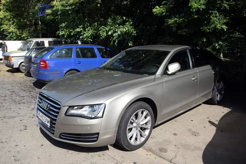 audi a8 - sanmartean