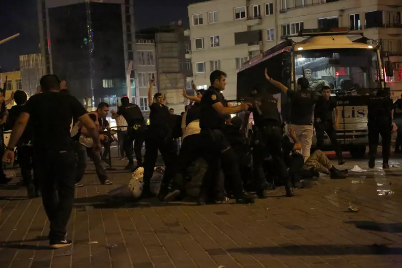 Tentativă de lovitură de stat în Turcia - Istanbul - EPA