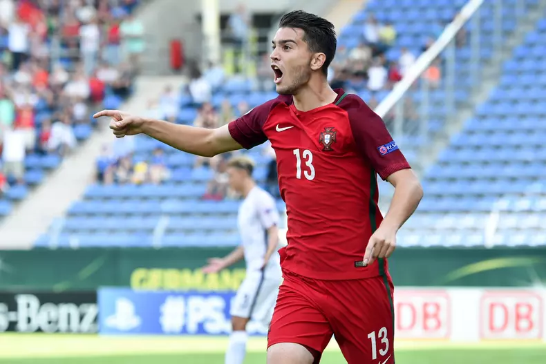 UEFA European Under-19 Championship - Portugal vs France
