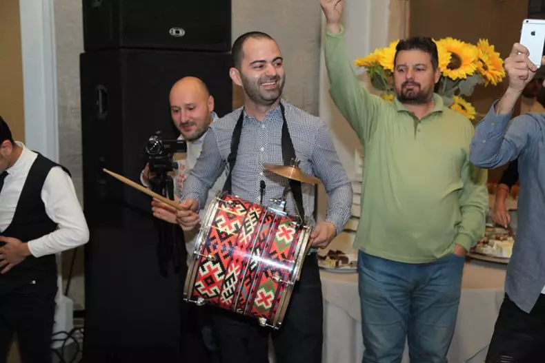 15541517_1326538517398023_4193822547182509682_n