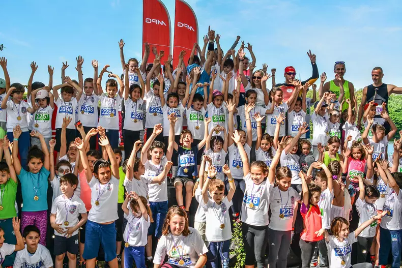 KIDS RACES RUNFEST_ambasadori si copii_foto Ovidiu Salavastru