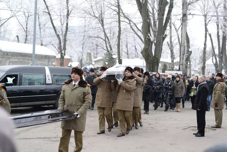 ion besoiu inmormantare (5)