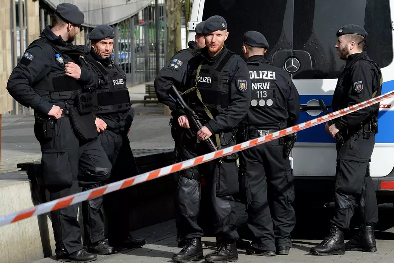Un centru comercial din Essen a fost evacuat - polizei, Germania