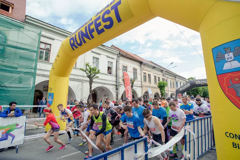 Gabriela Szabo RUNFEST 2016_start 1