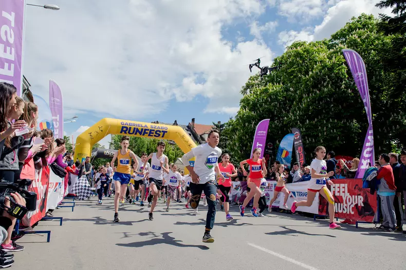 Gabriela Szabo RUNFEST 2016_start (2)