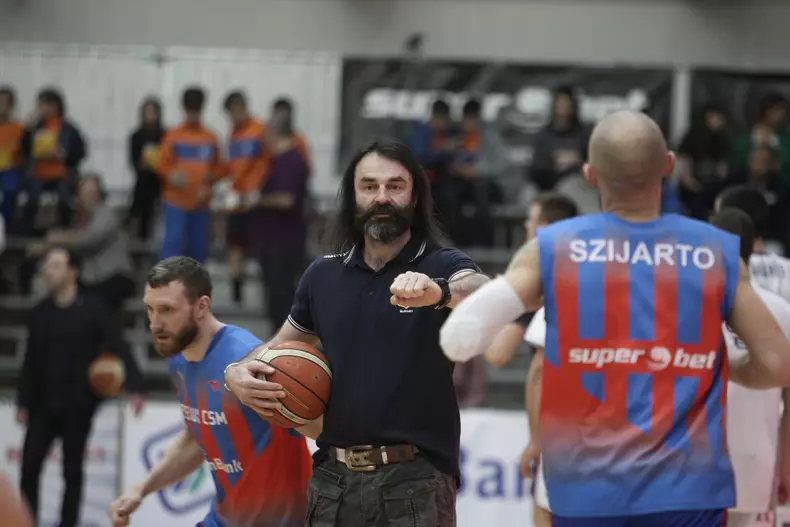 orca_share_media1492104120336