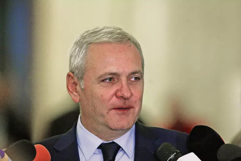Liviu Dragnea fără mustață