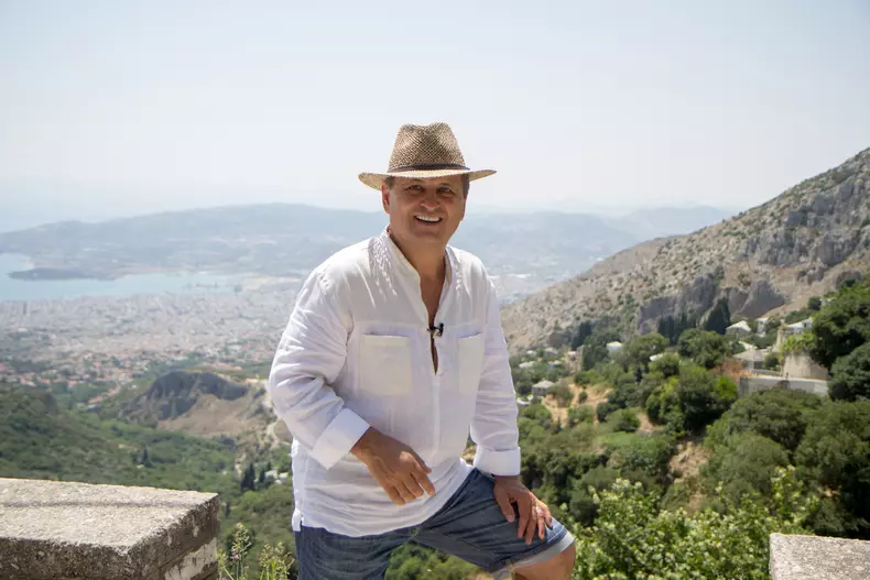 Nea Mărin, spaima cameramanilor