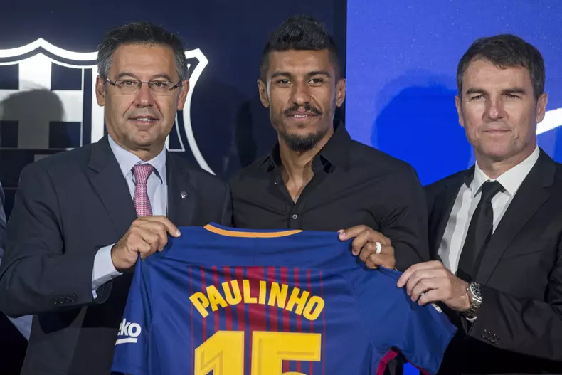 FC Barcelona presents its new player Paulinho