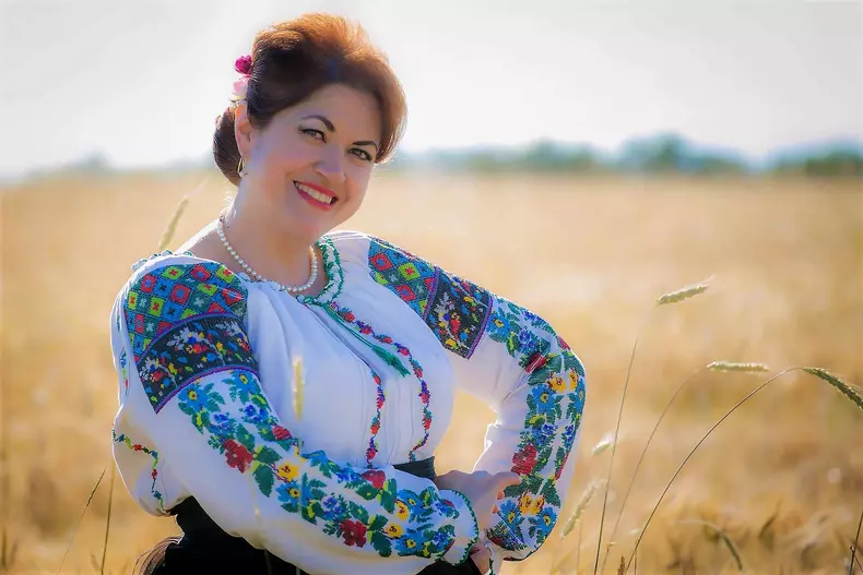 gabriela teisanu4