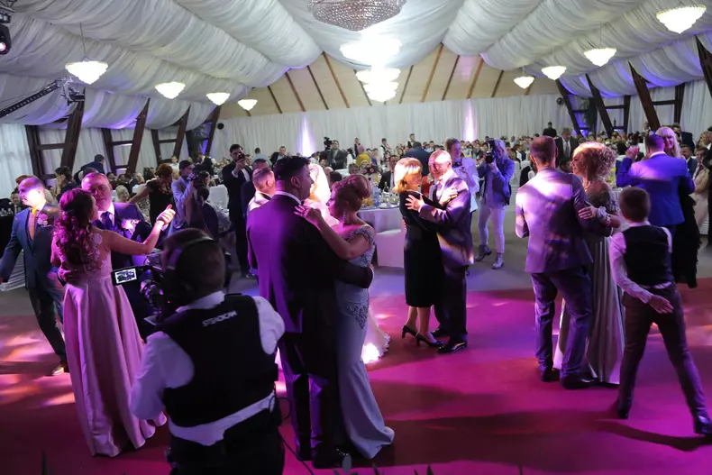 22861535_754760021391574_420830271015261758_o