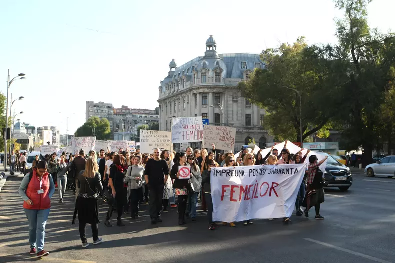 mars violenta femei (14)