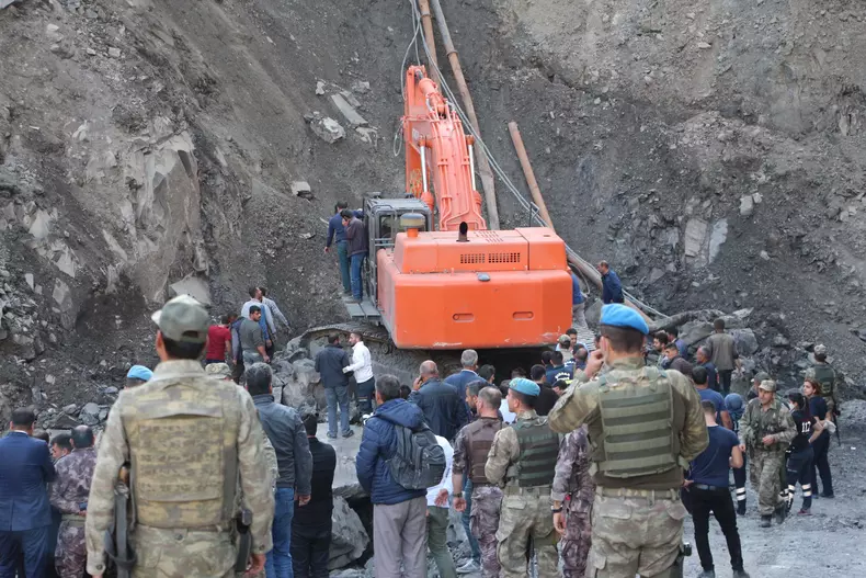 Coal mine collapse in Turkey's southeast