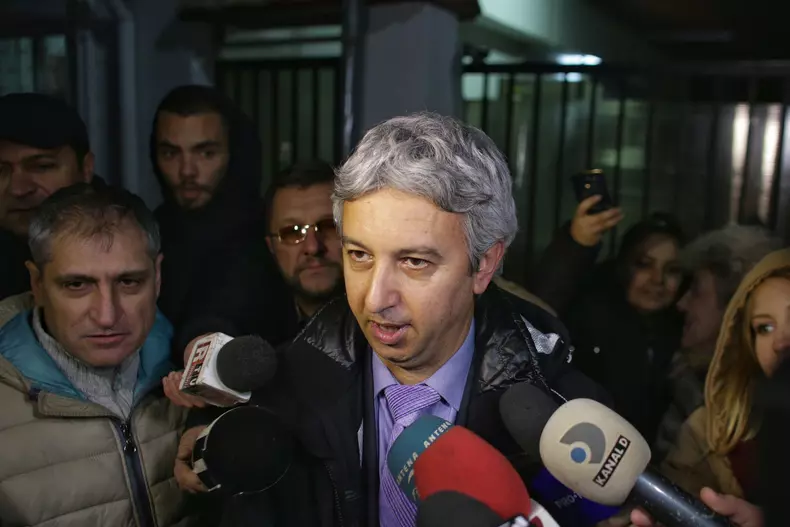 20171129205442_IMG_7326-01