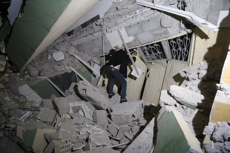 Cutremur de 7,3 grade la granița dintre Irak și Iran