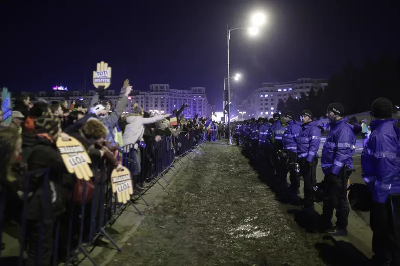 20171211202621_IMG_0753-01