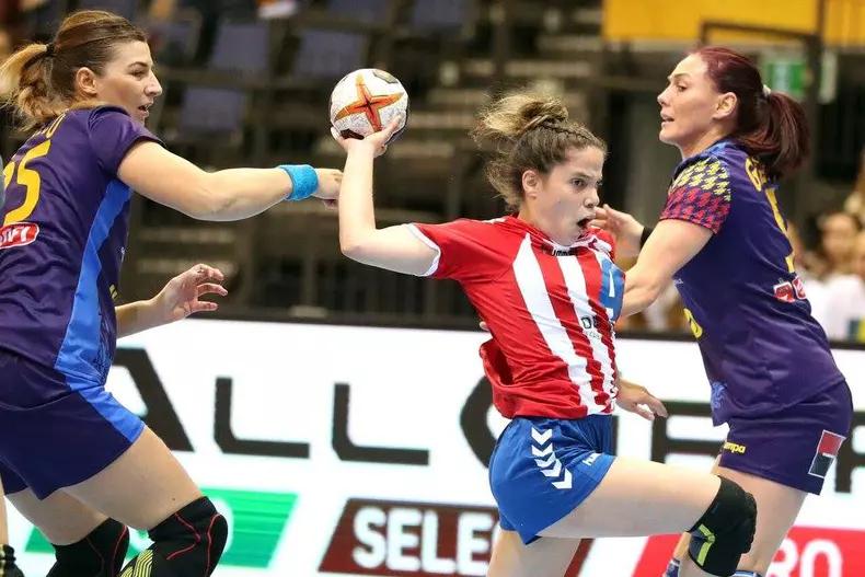 24231879_1533190480062557_1943705174642121013_n