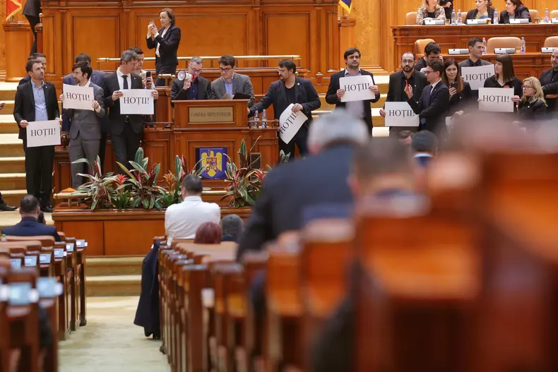 protest usr inquam photos octav ganea 1