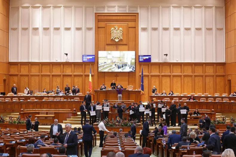 protest usr inquam photos octav ganea 3