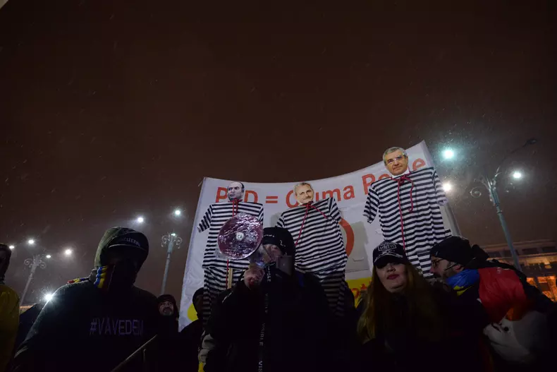 Proteste piața Victoriei, 25 februarie