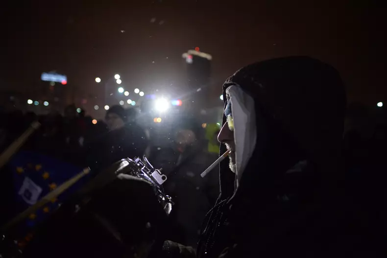 Proteste susținere DNA, piața victorie, 25 februarie