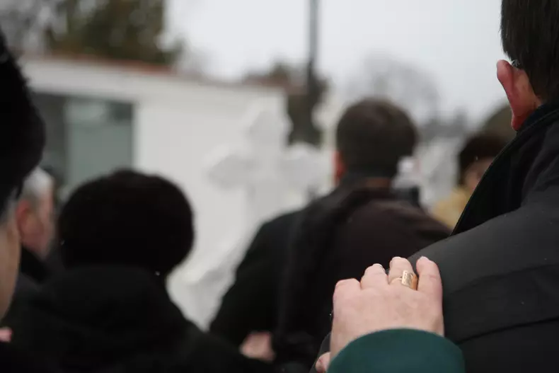 slujbă de pomenire Madalina Manole, la opt ani de la decesul ei