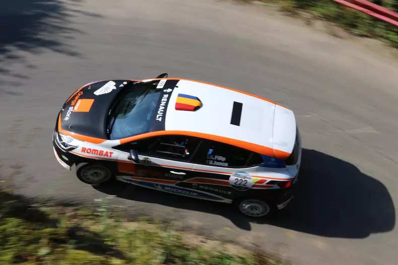 ec8dec9a-f0c7-40dd-8612-ba1da505ade0