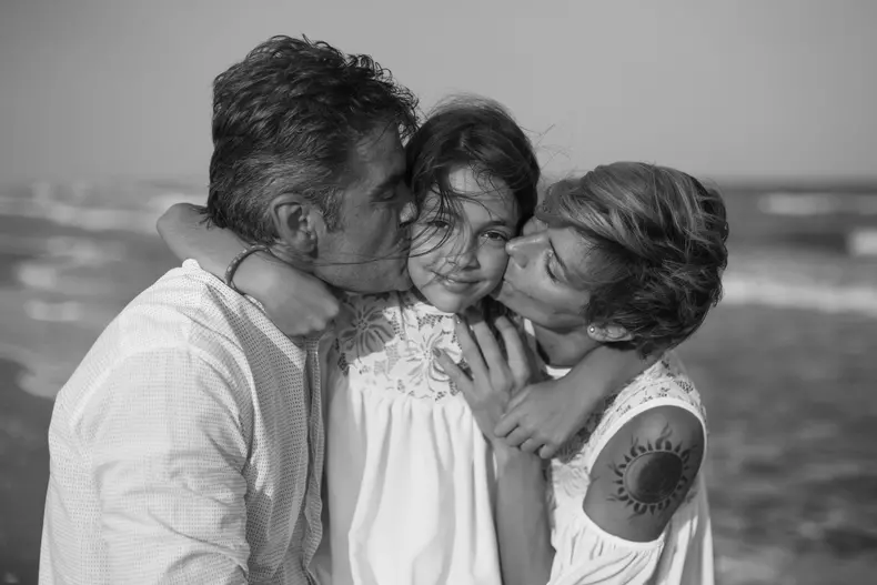 Roxana Ciuhulescu, Ana, Silviu Bulugioiu