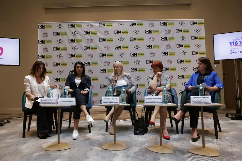 6F902544-F593-4926-BD99-5D130B0402D6