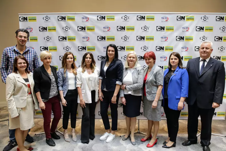 F322FF69-7882-4322-9BBA-F0527432B8BD