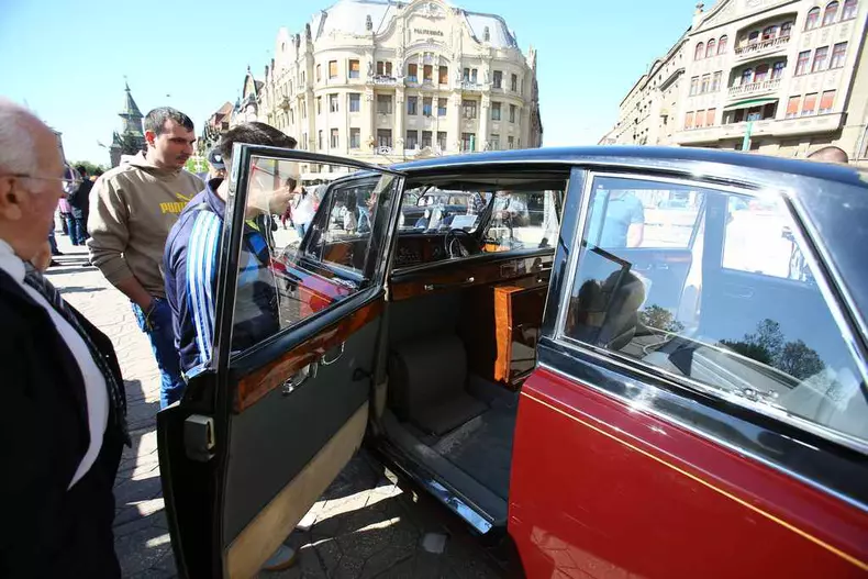 masini vechi retroparada primaverii timisoara (1)