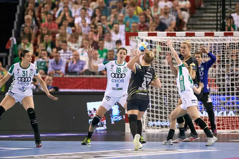 32267483_1750304681689970_1543946670243315712_n